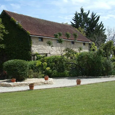 Family Orientated, Beautiful Setting Two Pools Dom wakacyjny Nadaillac-de-Rouge