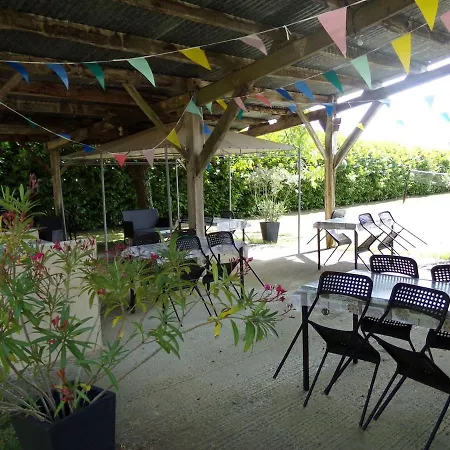Family Orientated, Beautiful Setting Two Pools Holiday home