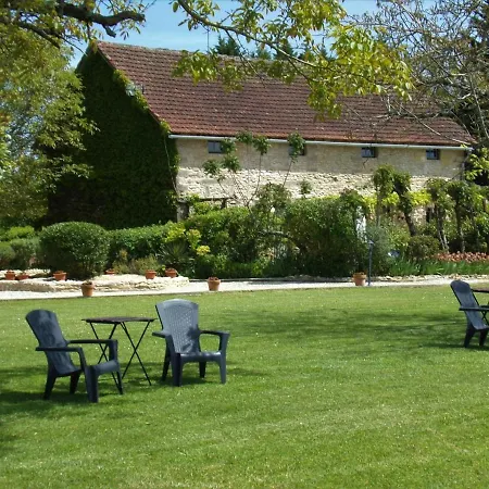 Family Orientated, Beautiful Setting Two Pools Dom wakacyjny